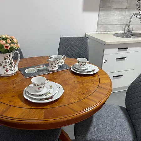 Elif Lägenhet Mostar